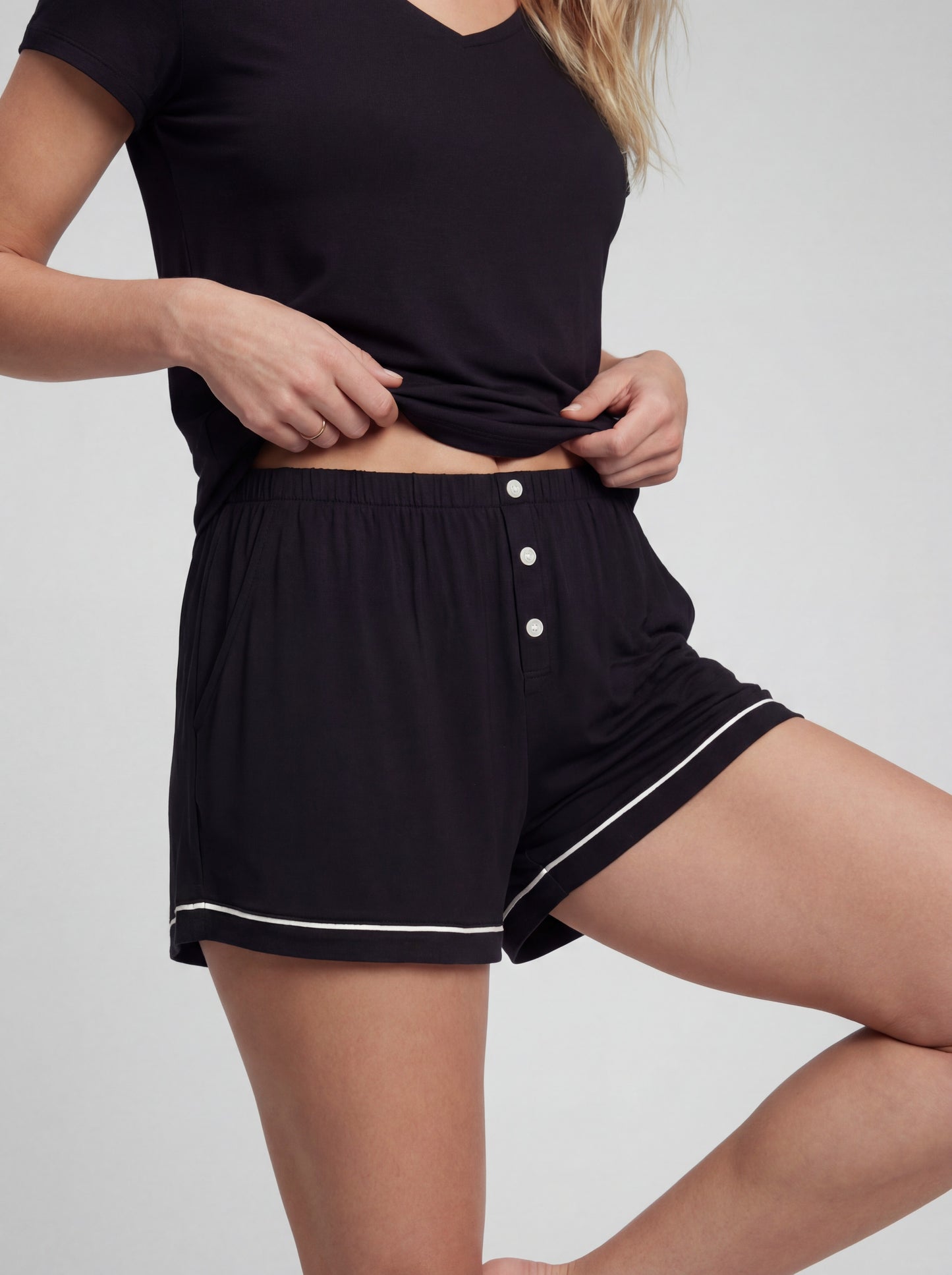 Chic Breathable Solid Piped Pajama Shorts