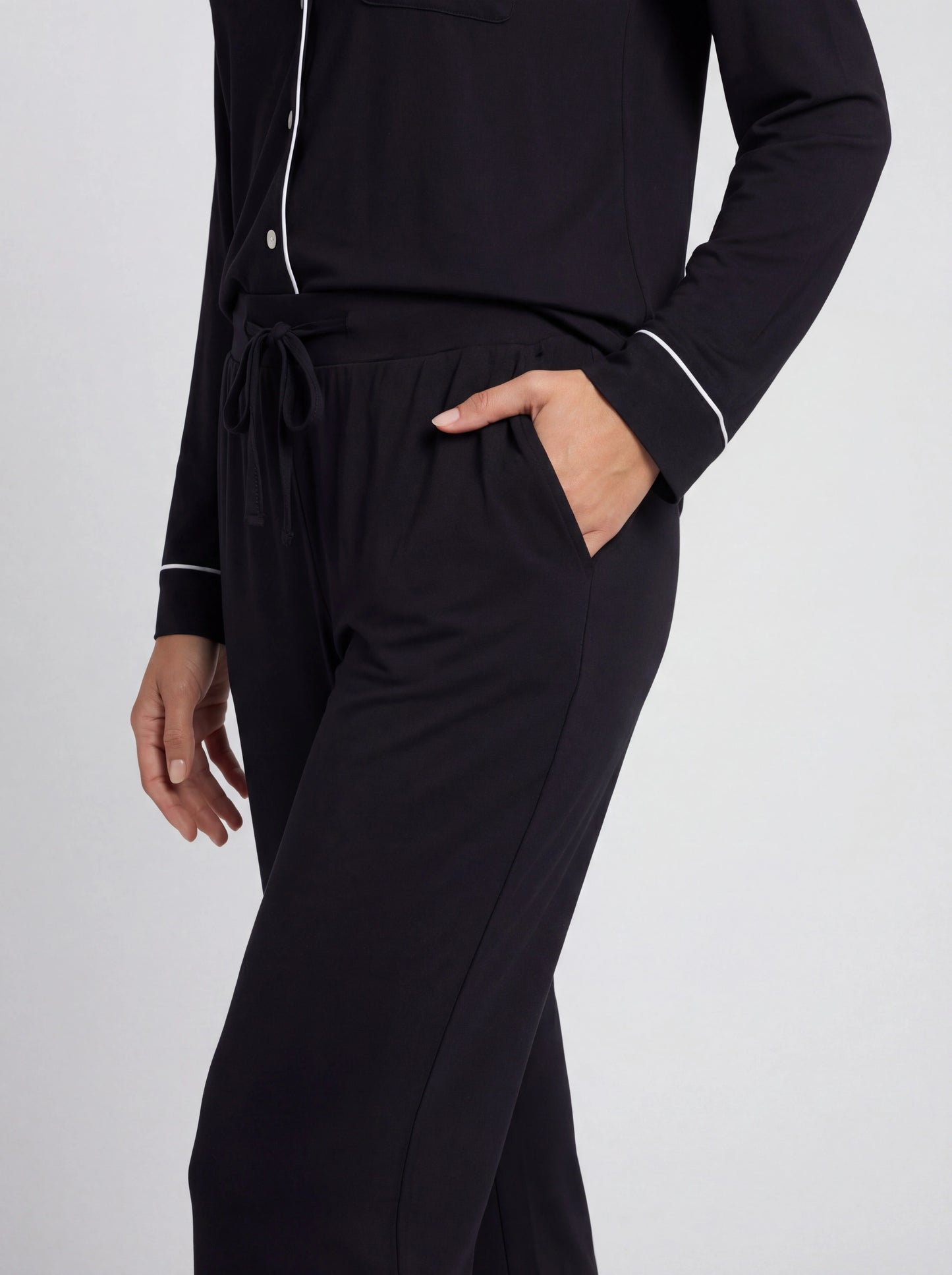 Cooling Stretch Long Sleeve Pajama Set